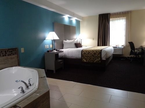 Motel Baymont By Wyndham Plymouth Bay 2*