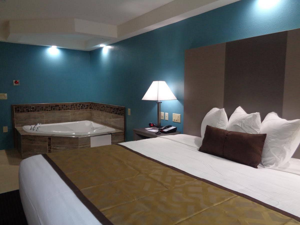 Baymont By Wyndham Plymouth Bay Motel 2*